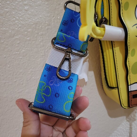 NWT SpongeBob Squarepants Crossbody Bag Purse - Picture 3 of 8